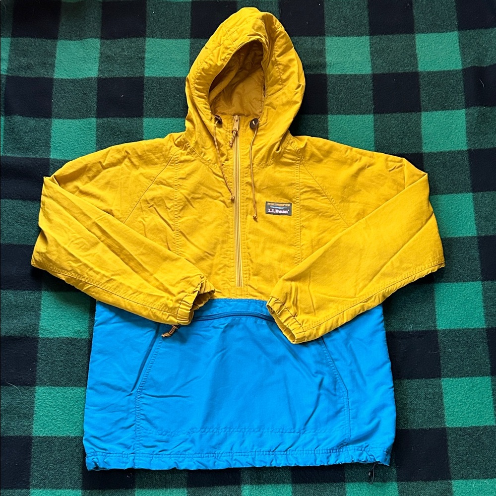 L.L. Bean Women’s Yellow and Blue Quilted Lined Anorak Pullover